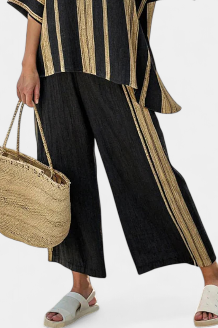 Calden | Top de rayas oversize y pantalones de lino relajados