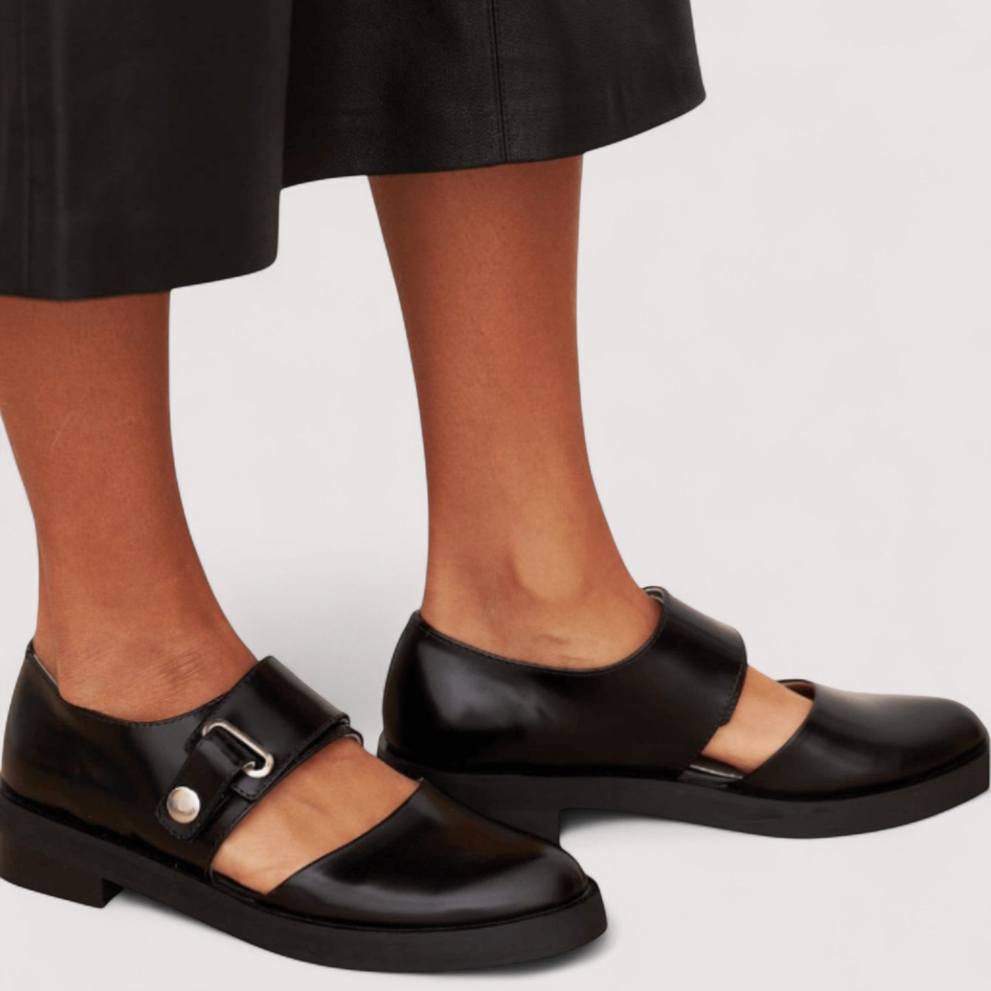 Sofía - Sandalias Artesanales Elegantes
