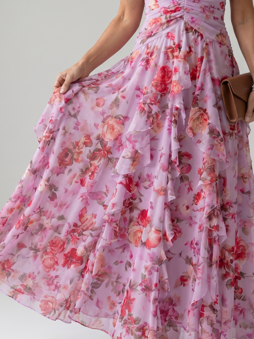 Nori | Vestido Maxi Floral con Cuerpo Arrugado y Escote Halter