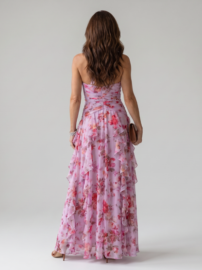Nori | Vestido Maxi Floral con Cuerpo Arrugado y Escote Halter