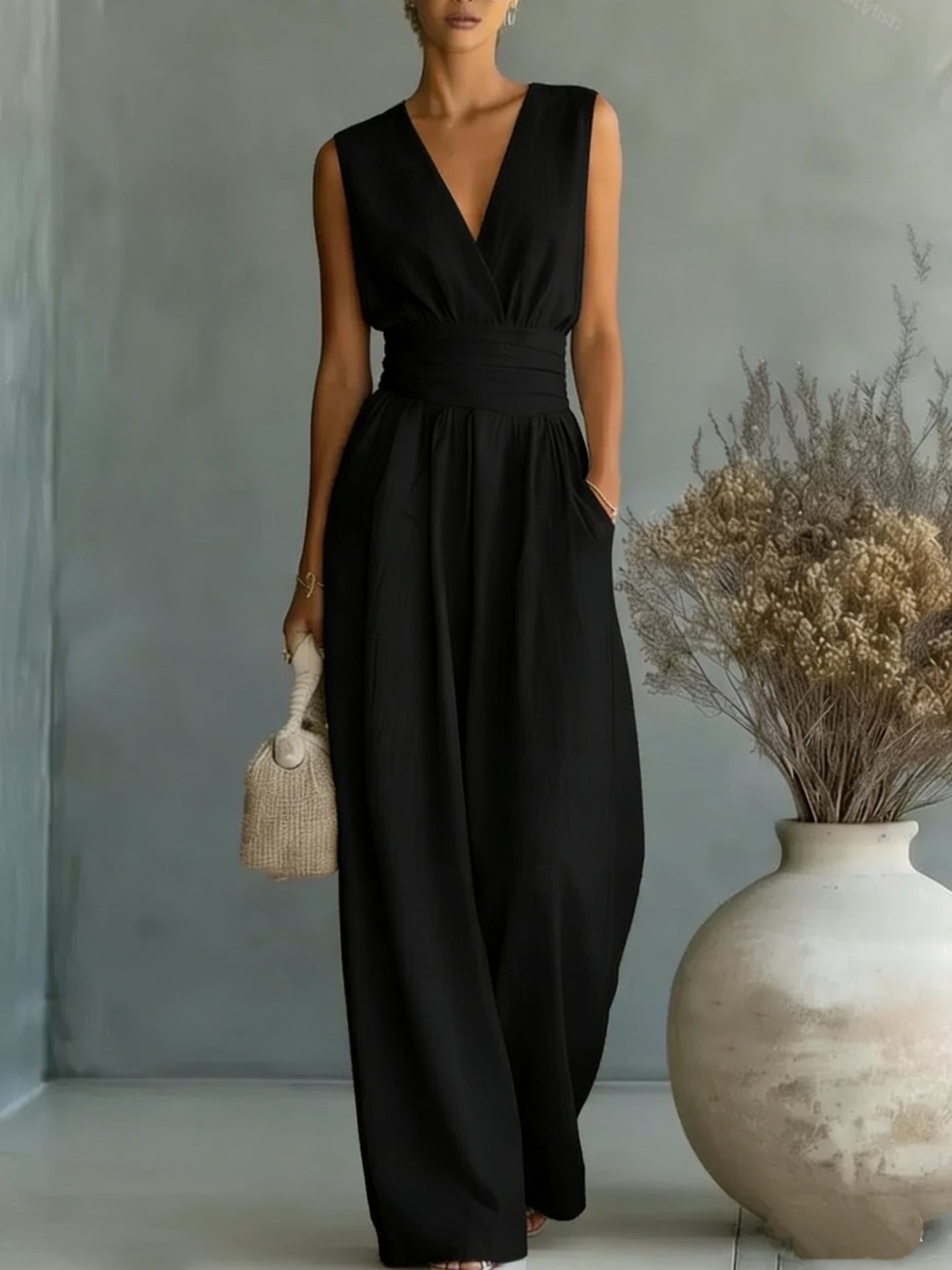 Combinación elegante, escote en V, cintura alta y corte amplio