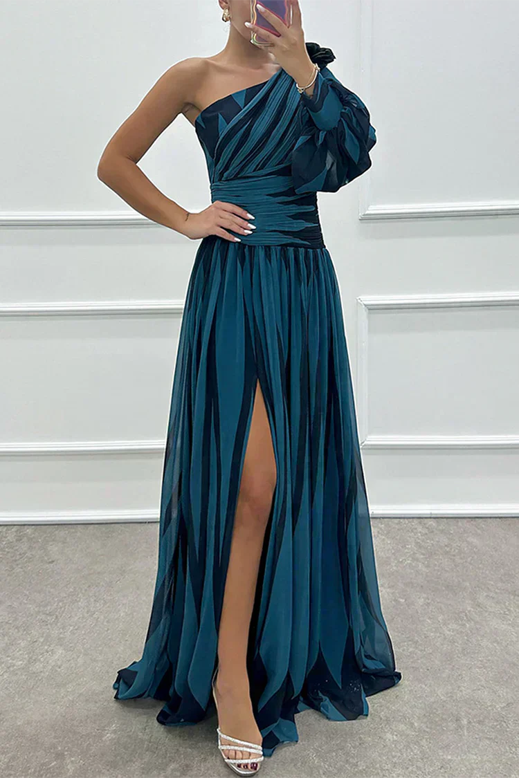 Shiloh - Vestido Maxi Elegante a Rayas con Hombro Descubierto