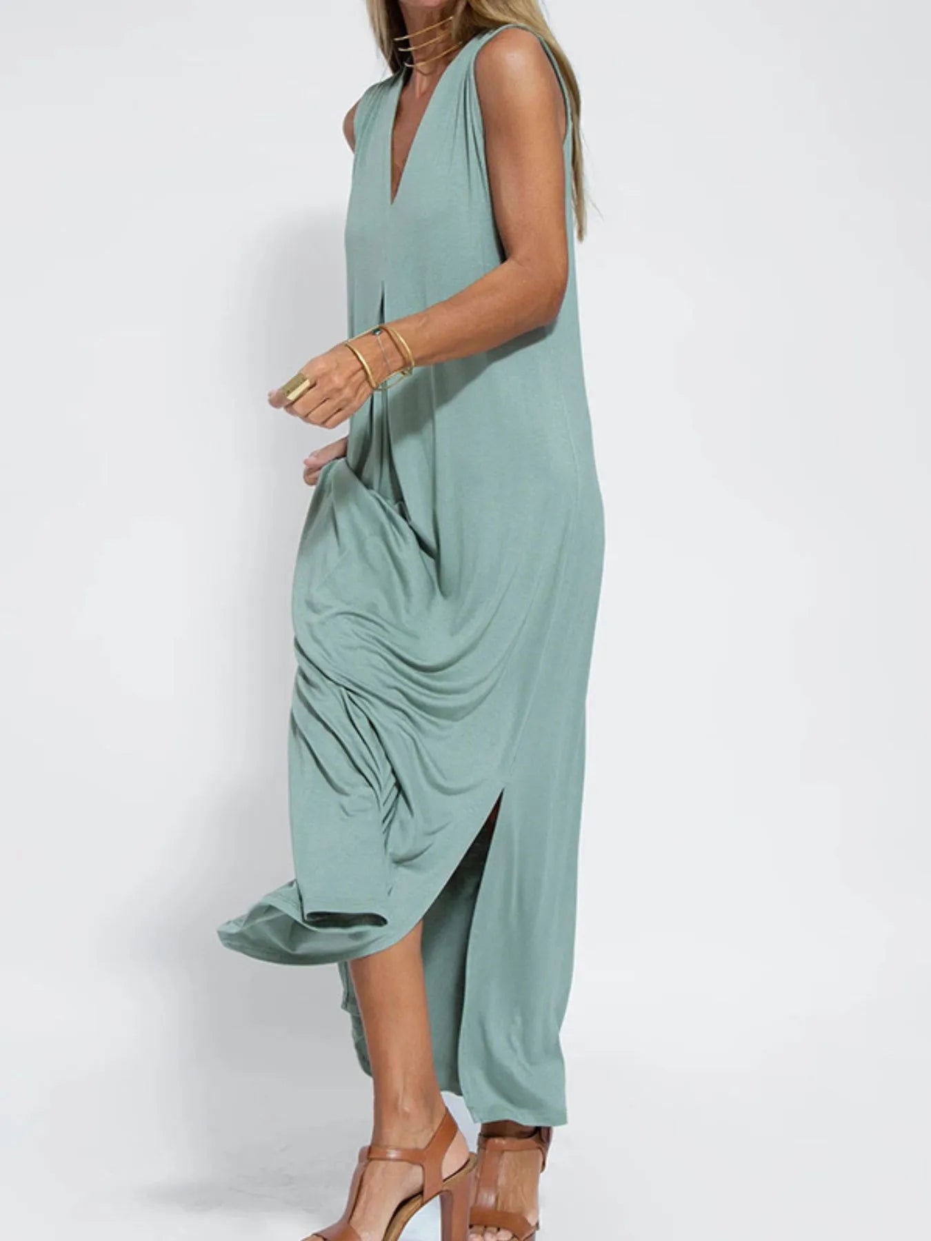Vestido Maxi Sin Mangas de Talla Completa con Escote en V y Abertura Talla Grande