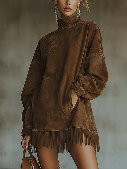 Amalia · Vestido con cuello alto y flecos