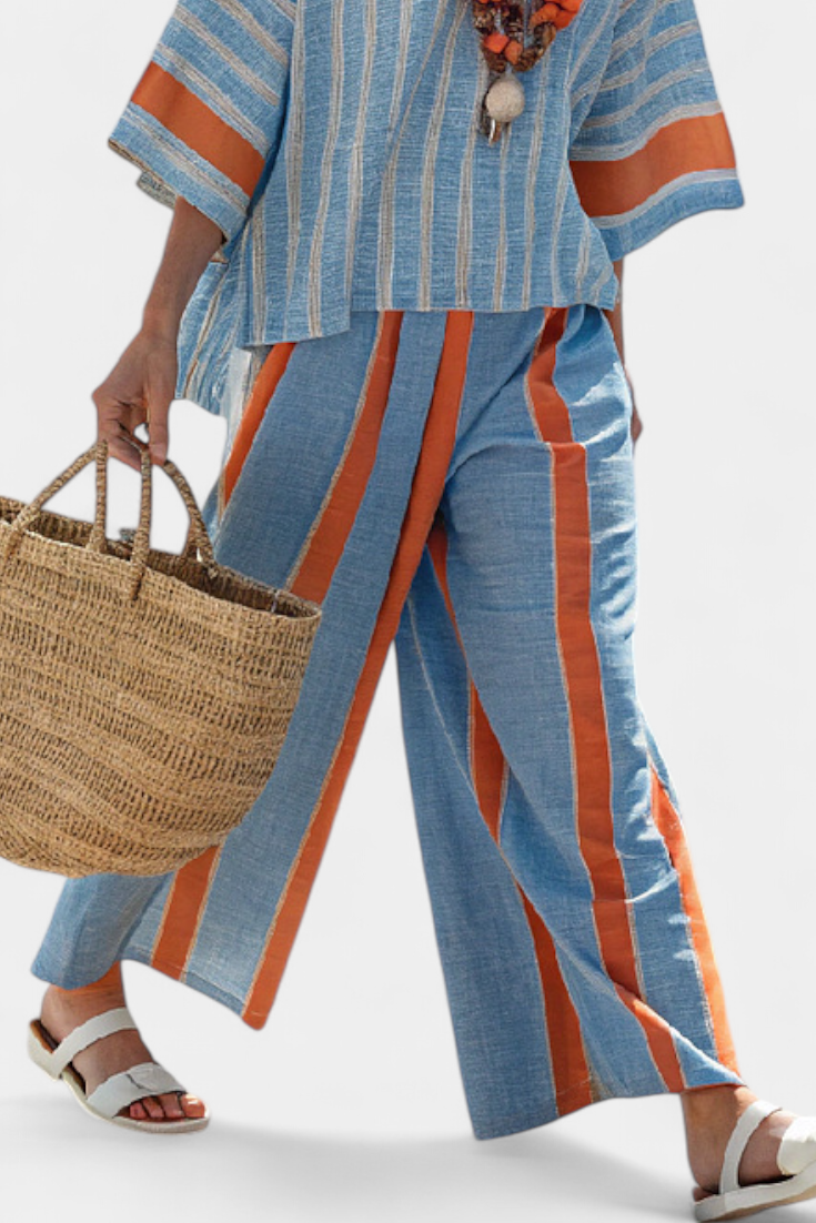 Velmere | Top Striato en Terracota Sofisticado & Pantalones de Lino
