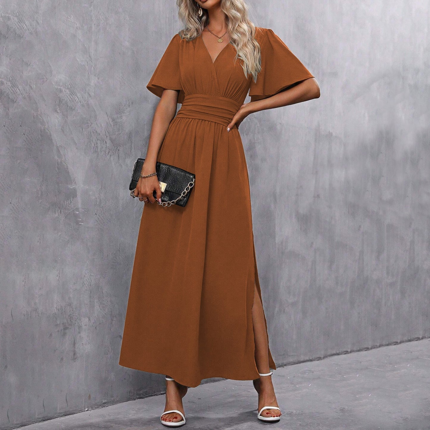 Eterna | Vestido Largo Elegante en Negro con Escote en V Manga Transparente y Abertura