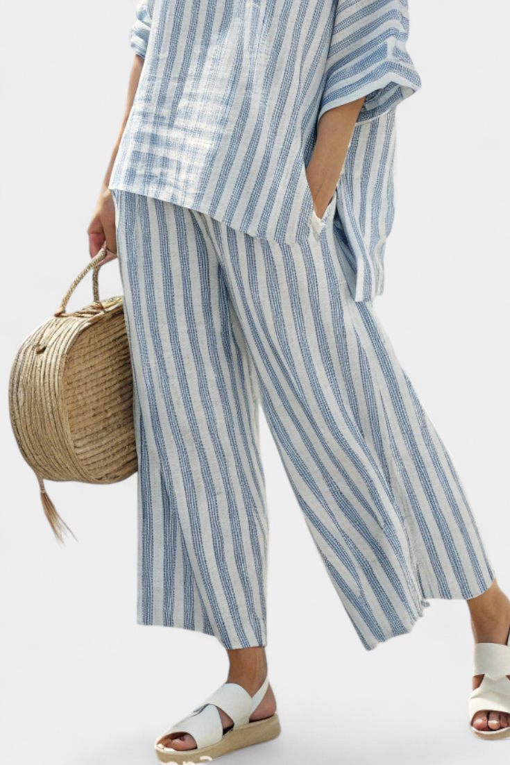 Rensleigh | Top de Lino Azul Estriado Sofisticado & Pantalones Relaxed