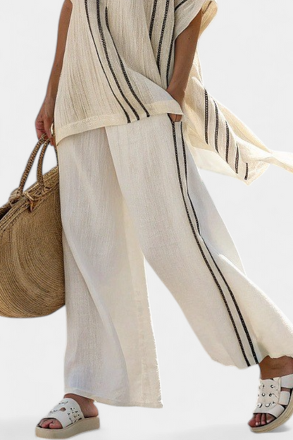 Greysen | Elegante Blusa de Lino Marfil y Pantalones a Rayas Negras