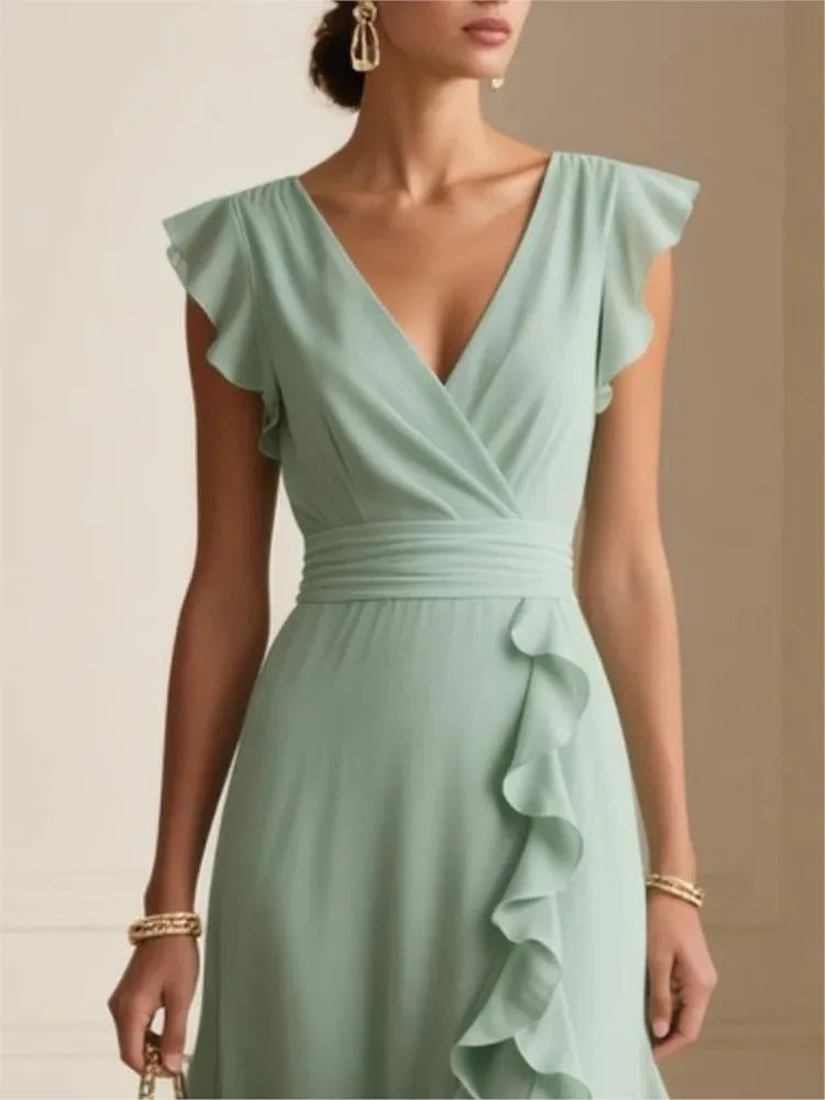 Madeleine · Vestido de noche plisado con volantes cascada