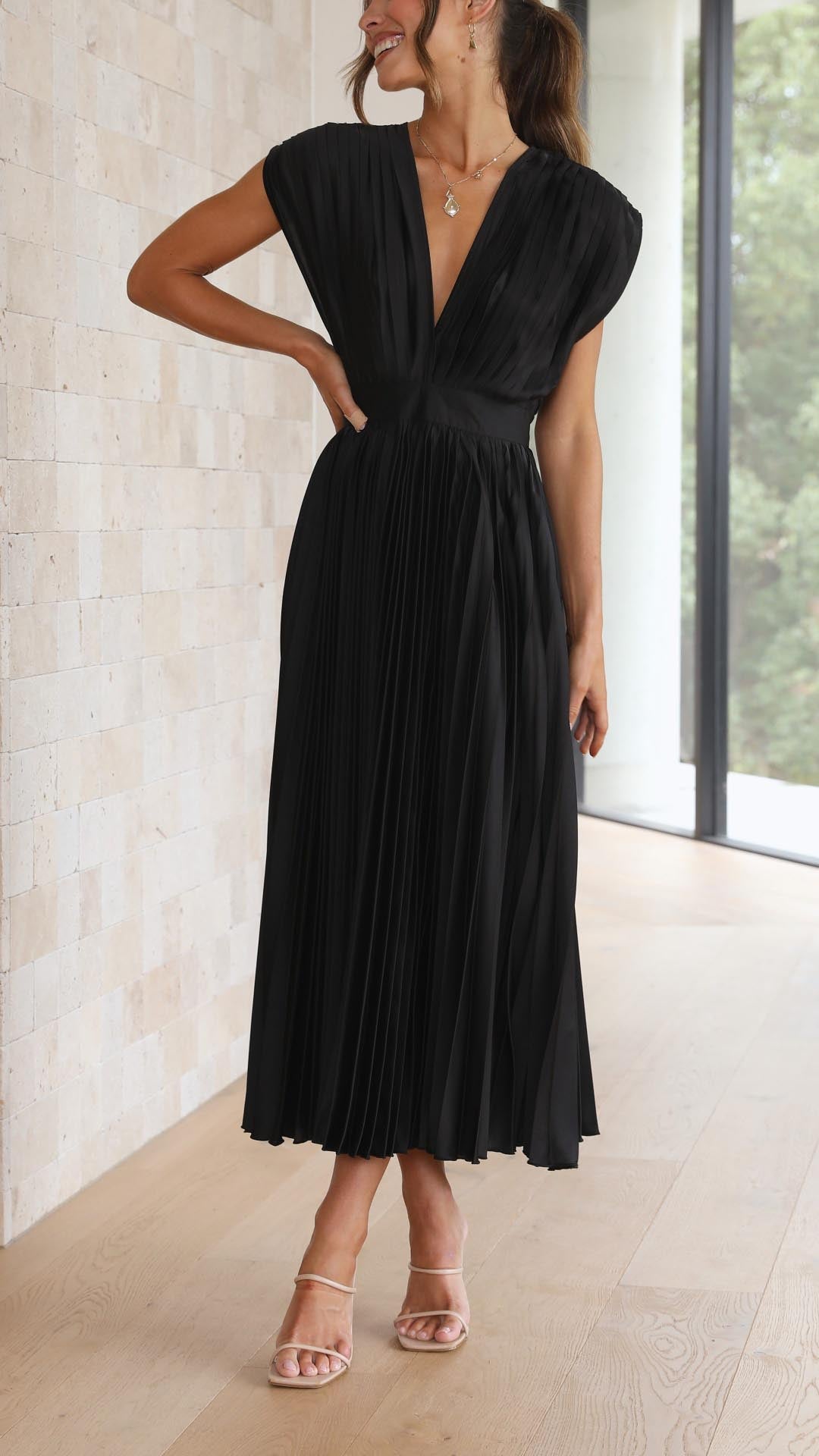 La Scintilla | Vestido Elegante Plisado
