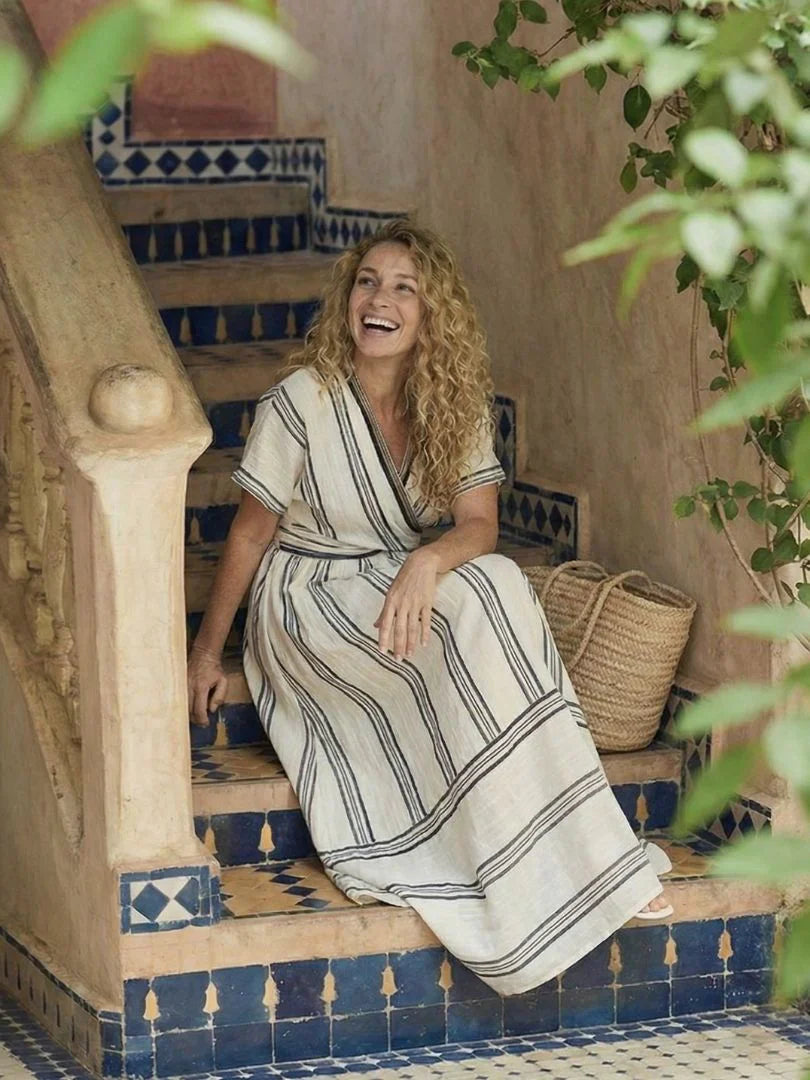 Thalassa | Vestido Midi Envolvente de Manga Corta con Escote en V