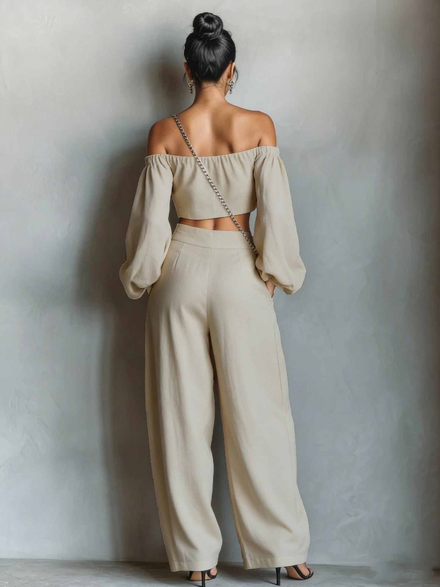 Tiana || Conjunto con escote off-shoulder y pantalón amplio