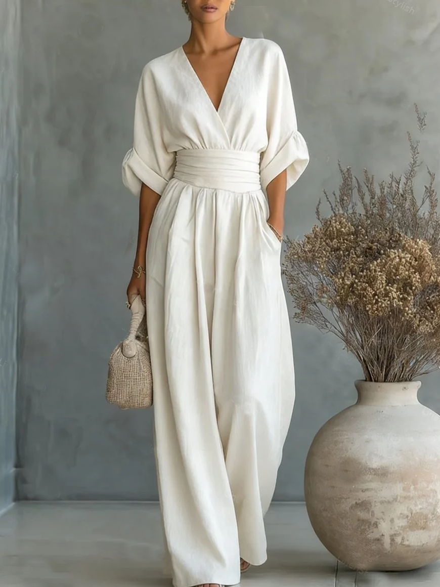 Combinación elegante con escote en V y cintura alta