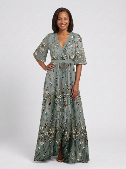 Stella & Grace™ | Vestido Maxi de Manga Corta con Escote en V Floral