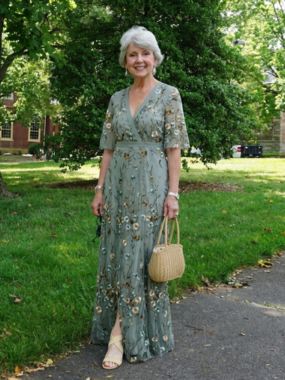Stella & Grace™ | Vestido Maxi de Manga Corta con Escote en V Floral
