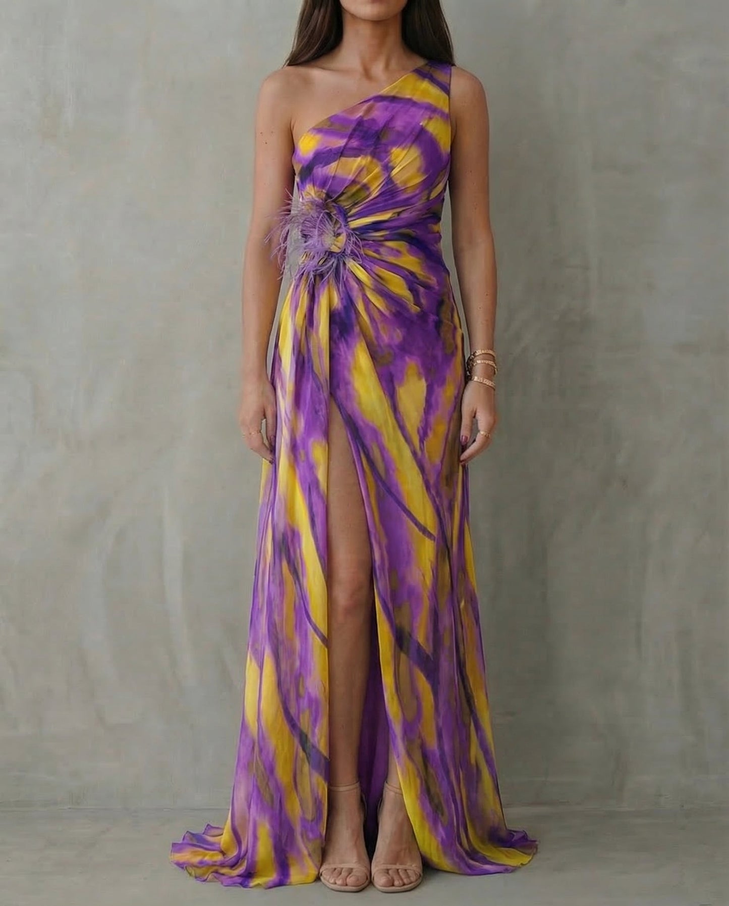 Lucía · Vestido maxi fluido con espalda descubierta