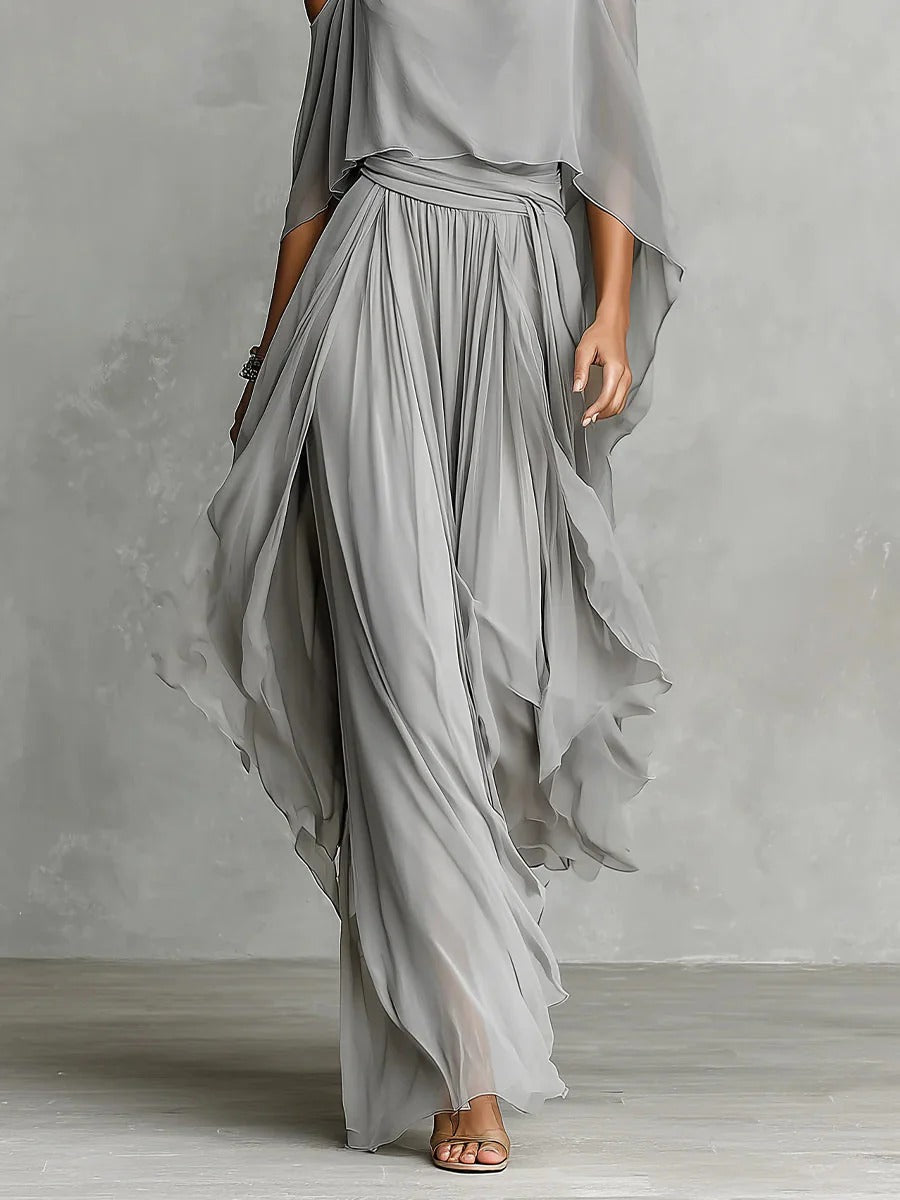 Isabela | Conjunto gris de top con tirantes de espagueti y pantalones ligeros
