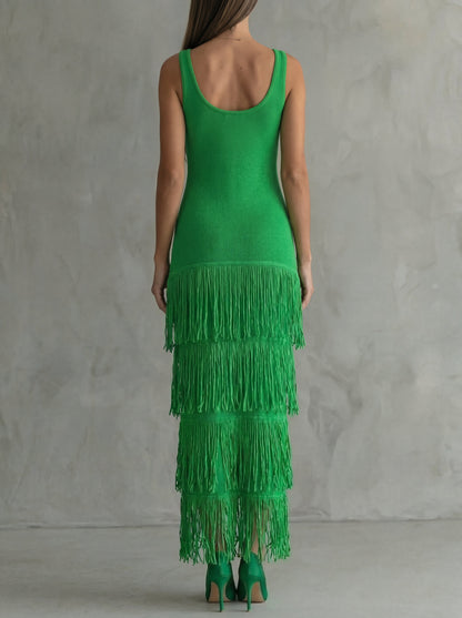 Odette · Vestido largo de espalda descubierta con hombros anchos