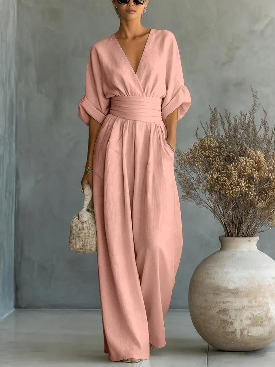 Combinación elegante con escote en V y cintura alta