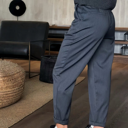 Mathilda | El Pantalón Cómodo que Finalmente Favorece los Cuerpos Reales